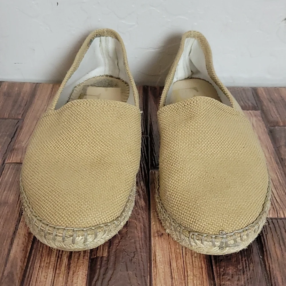 ENZO ANGIOLINI Eaaustyn Espadrille Flats 6